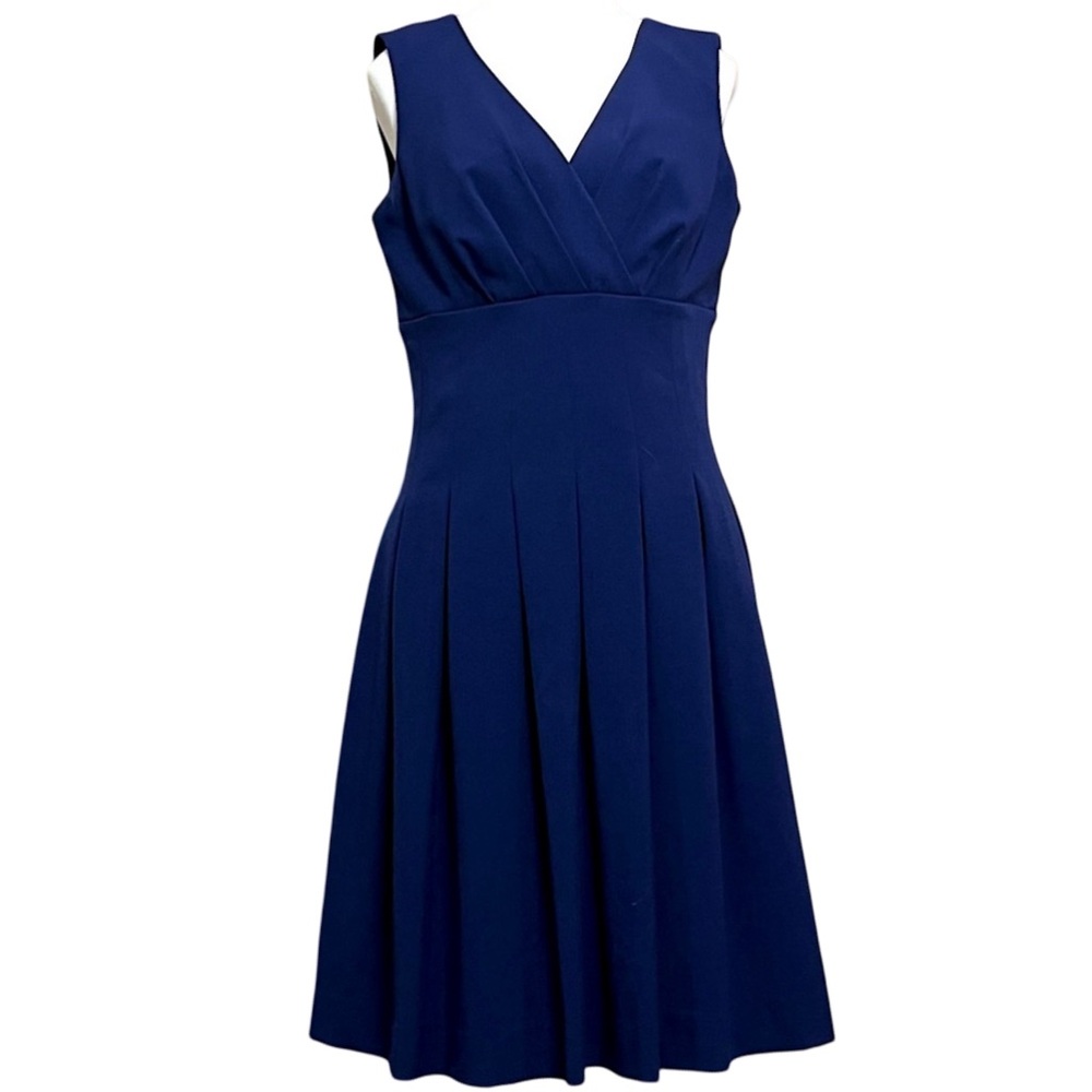 Calvin Klein Sleeveless A Line Waist Defining Self Pleated Dress Sz 8 Blue Chic